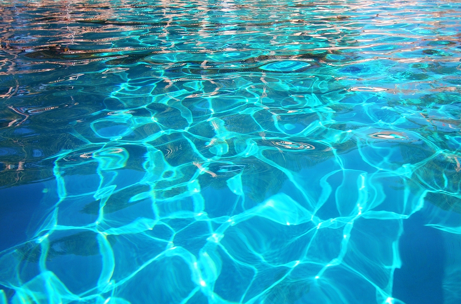 bigstock-sparkling-blue-pool-water-15411104