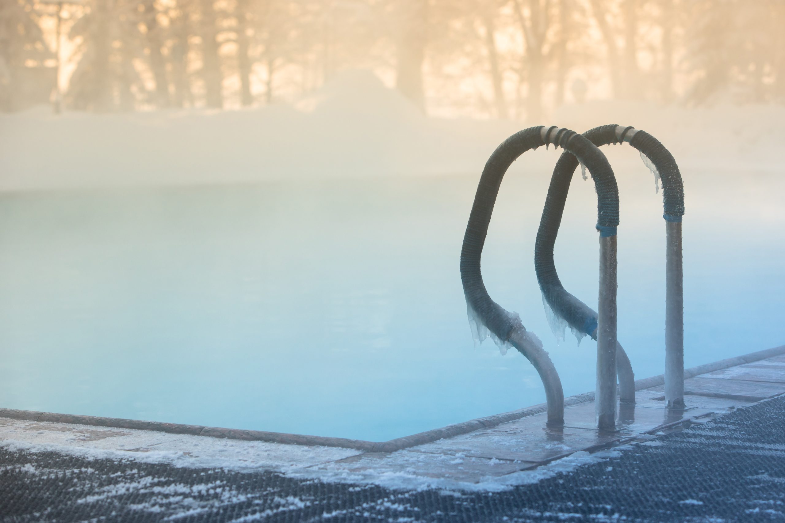 warm-swimming-pool-hand-rail-in-frosty-weather-out-2021-10-13-01-31-47-utc-scaled